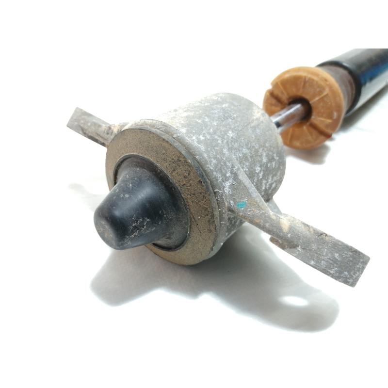 Recambio de amortiguador trasero izquierdo para hyundai kona sle 2wd referencia OEM IAM 55300J9300  