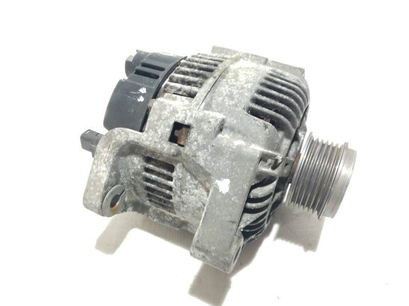 Recambio de alternador para renault megane i classic (la0) 1.9 dti alize referencia OEM IAM 8200064685  