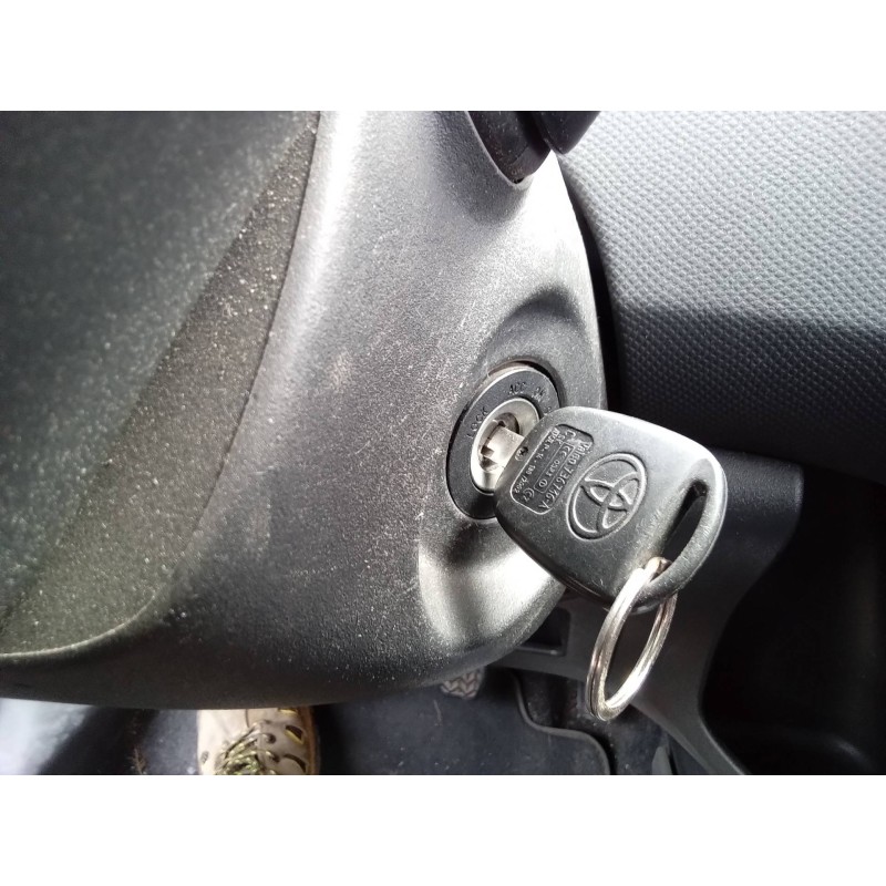 Recambio de conmutador de arranque para toyota yaris 1.0 cat referencia OEM IAM N0502241256  
