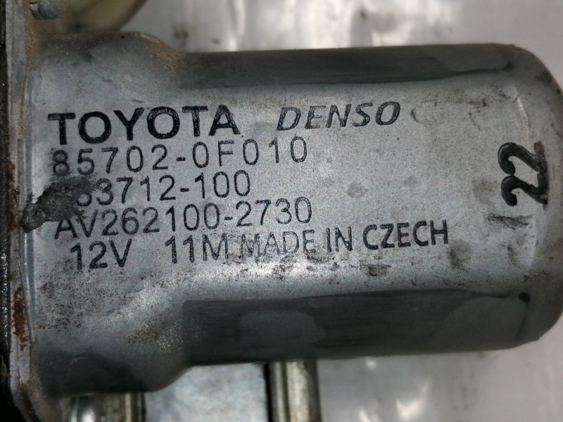 Recambio de elevalunas delantero izquierdo para toyota yaris 1.0 cat referencia OEM IAM 983587103  