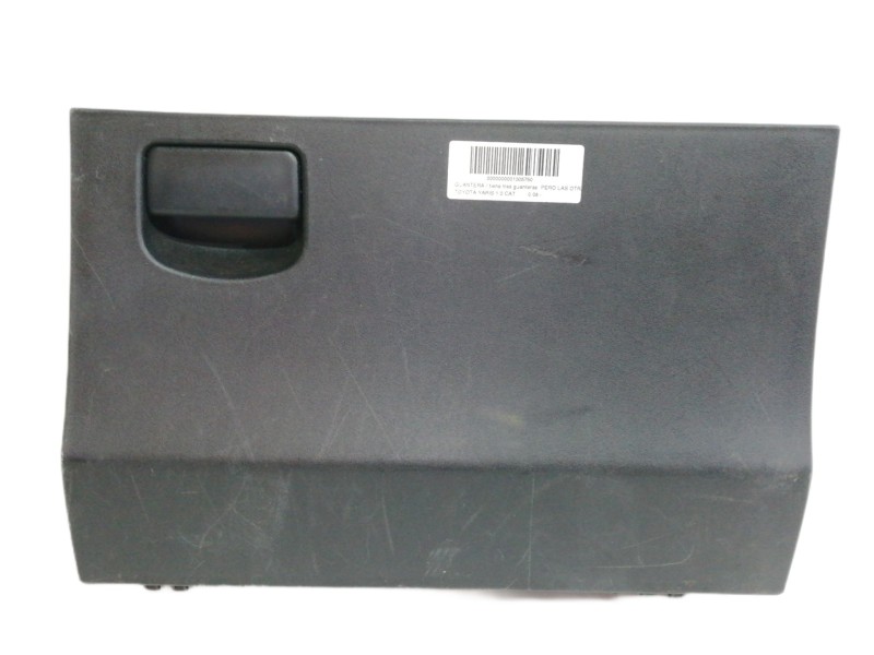 Recambio de guantera para toyota yaris 1.0 cat referencia OEM IAM 555500D060  
