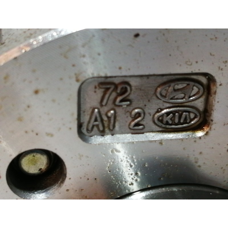 Recambio de arbol de levas para hyundai kona sle 2wd referencia OEM IAM 72A12  