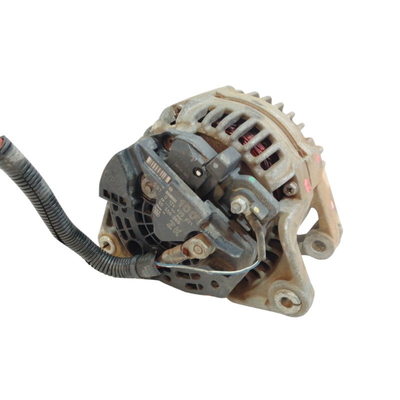 Recambio de alternador para opel corsa c essentia referencia OEM IAM 0124425021  