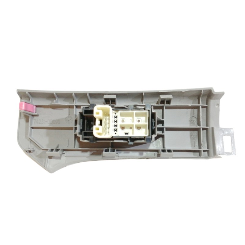 Recambio de mando elevalunas delantero derecho para toyota yaris 1.0 cat referencia OEM IAM 742310D090  
