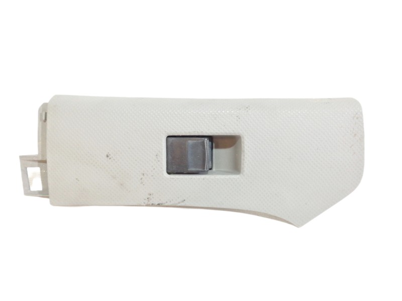 Recambio de mando elevalunas delantero derecho para toyota yaris 1.0 cat referencia OEM IAM 742310D090  