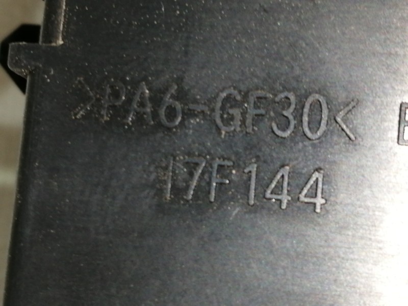 Recambio de mando limpia para toyota yaris 1.0 cat referencia OEM IAM 17F144  