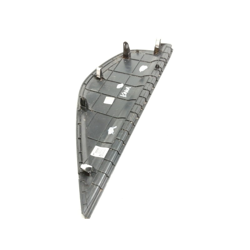 Recambio de moldura para hyundai kona sle 2wd referencia OEM IAM 84765J9000  