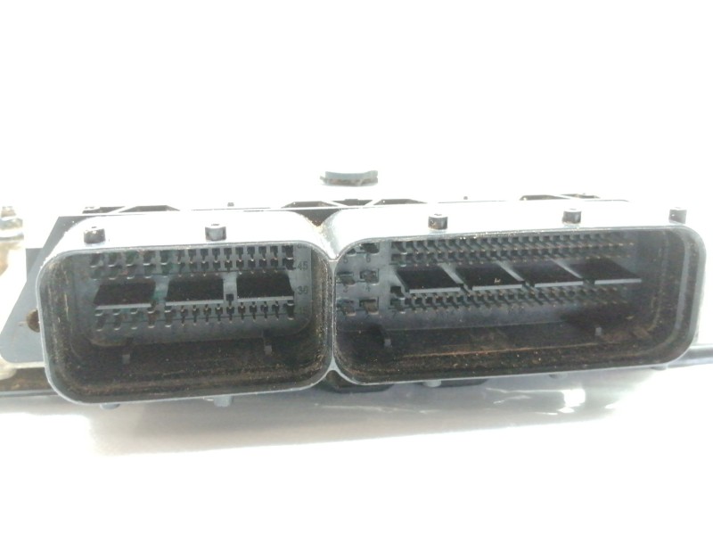 Recambio de centralita motor uce para hyundai kona sle 2wd referencia OEM IAM 9001330060KH 3910804001 1330060KH