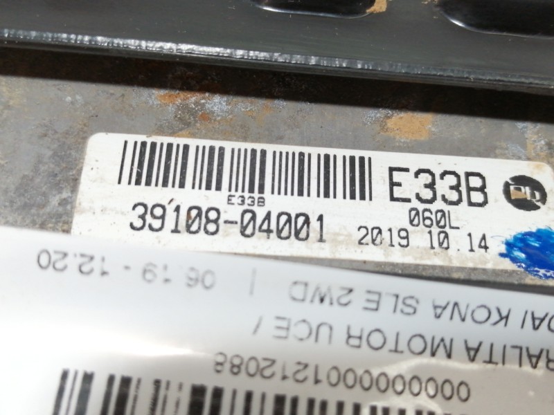 Recambio de centralita motor uce para hyundai kona sle 2wd referencia OEM IAM 9001330060KH 3910804001 1330060KH