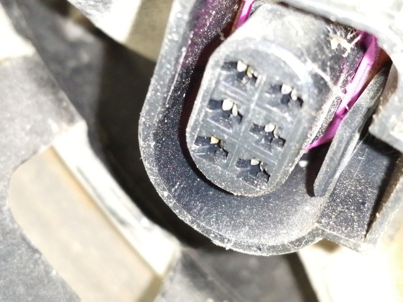 Recambio de mangueta trasera izquierda para volkswagen touareg (7l6) 5.0 v10 tdi dpf referencia OEM IAM 7L0505436B  