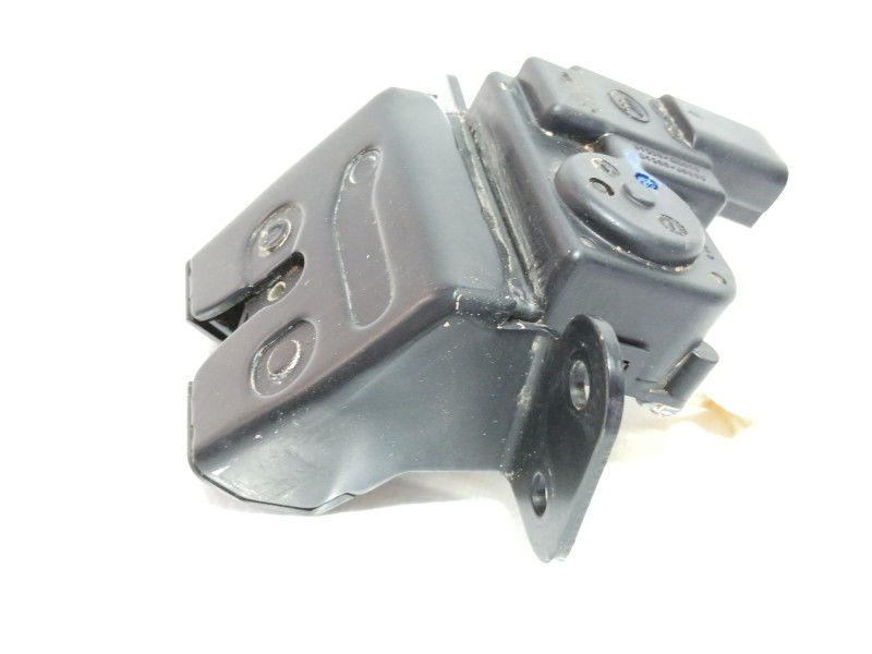 Recambio de cerradura maletero / porton para hyundai kona sle 2wd referencia OEM IAM 81230G6010  