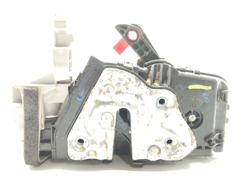 Recambio de cerradura puerta delantera derecha para hyundai kona sle 2wd referencia OEM IAM 81320J9010  