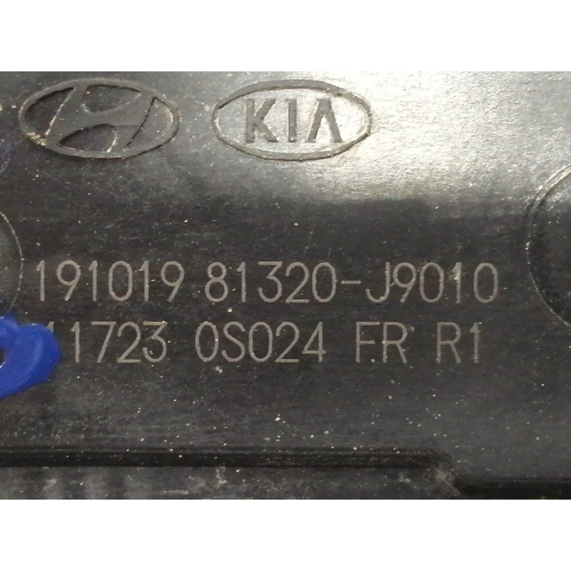 Recambio de cerradura puerta delantera derecha para hyundai kona sle 2wd referencia OEM IAM 81320J9010  