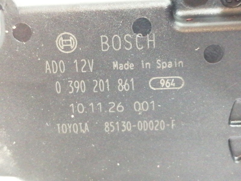 Recambio de motor limpia trasero para toyota yaris 1.0 cat referencia OEM IAM 851300D020F  