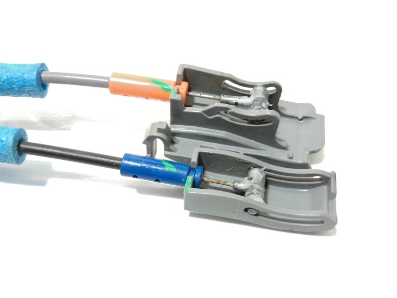 Recambio de cerradura puerta delantera izquierda para hyundai kona sle 2wd referencia OEM IAM 81310J9000  