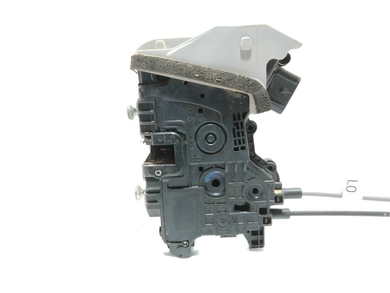 Recambio de cerradura puerta delantera izquierda para hyundai kona sle 2wd referencia OEM IAM 81310J9000  