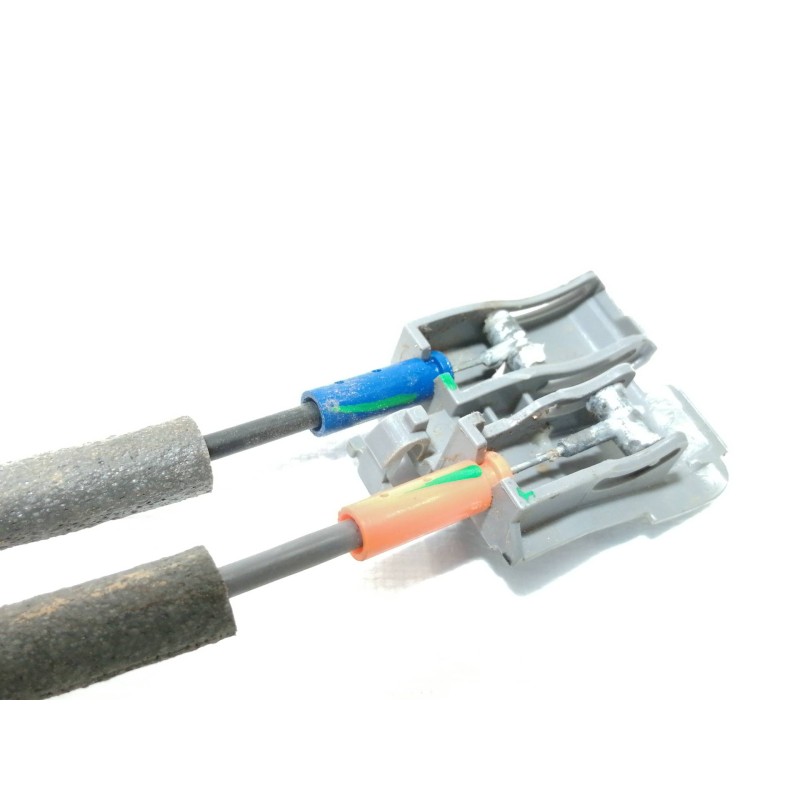 Recambio de cerradura puerta trasera derecha para hyundai kona sle 2wd referencia OEM IAM 81420J9000  