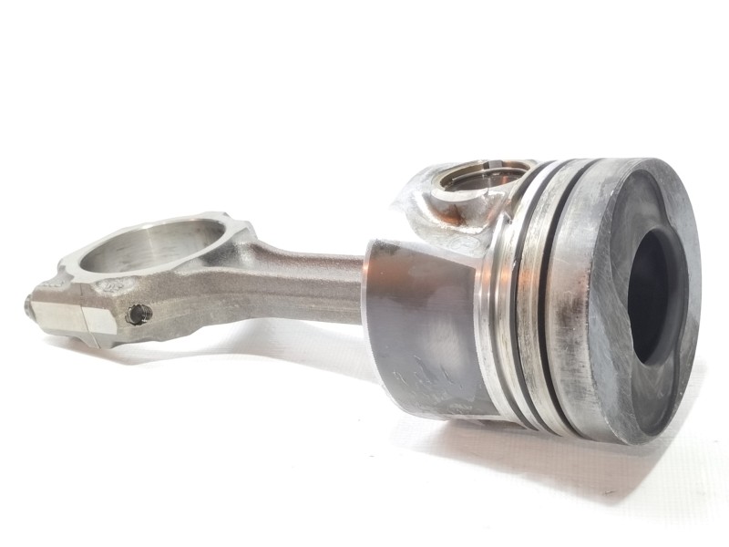 Recambio de piston para volkswagen passat berlina (3b3) comfortline referencia OEM IAM   