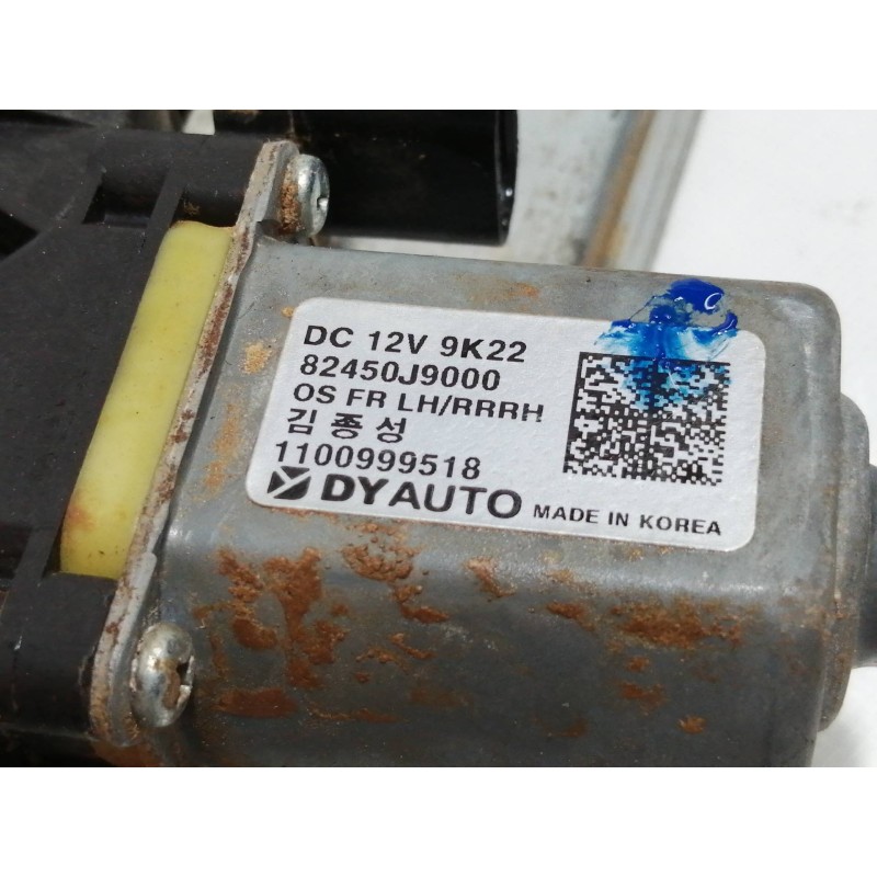 Recambio de elevalunas trasero derecho para hyundai kona sle 2wd referencia OEM IAM 82450J9000  