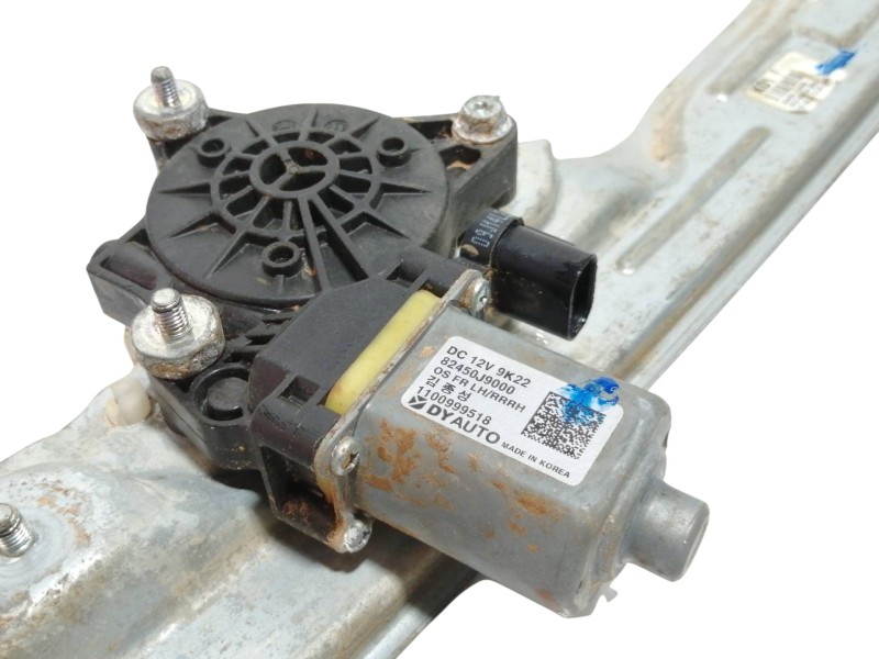 Recambio de elevalunas trasero derecho para hyundai kona sle 2wd referencia OEM IAM 82450J9000  