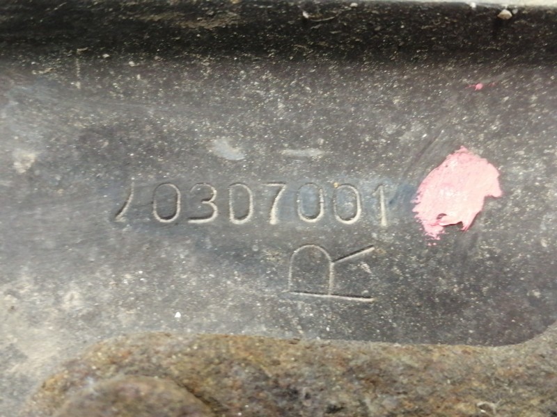 Recambio de brazo suspension inferior delantero derecho para ford fiesta berlina (dx) ghia referencia OEM IAM 3042P822X  