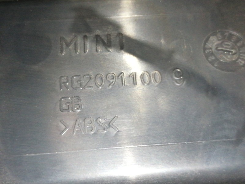 Recambio de salpicadero para mini mini (r50,r53) cooper referencia OEM IAM 0769337504860 391100123 / 1171152005 RG2091100