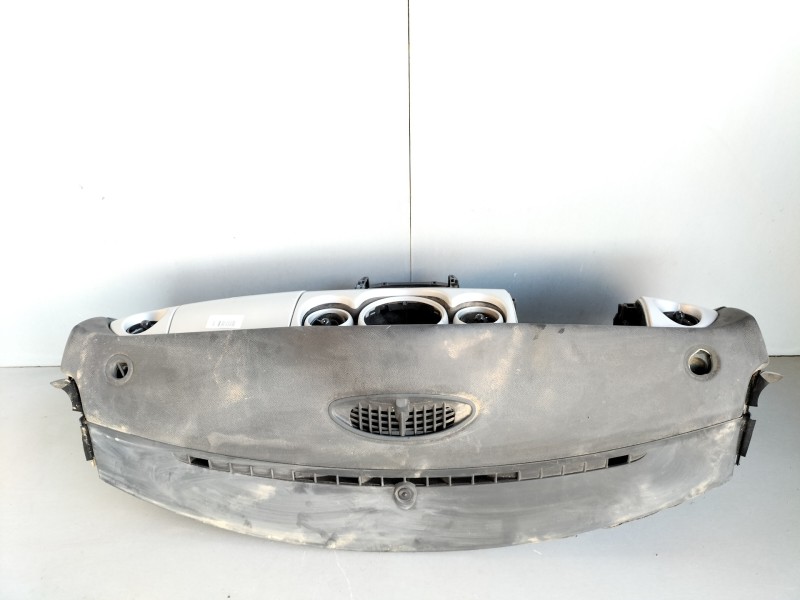 Recambio de salpicadero para mini mini (r50,r53) cooper referencia OEM IAM 0769337504860 391100123 / 1171152005 RG2091100