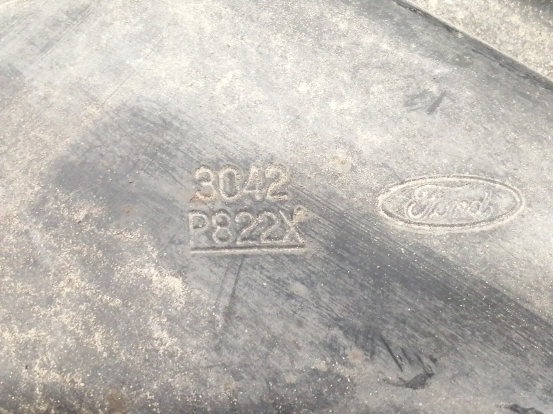 Recambio de brazo suspension inferior delantero derecho para ford fiesta berlina (dx) ghia referencia OEM IAM 3042P822X  