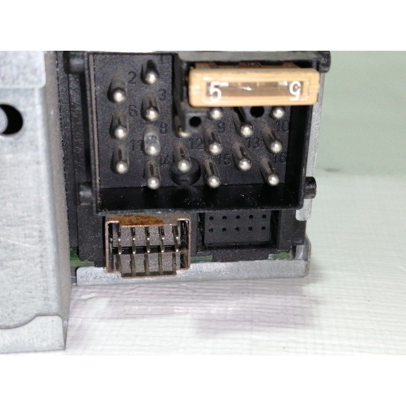 Recambio de sistema audio / radio cd para mini mini (r50,r53) cooper referencia OEM IAM 65126921593  