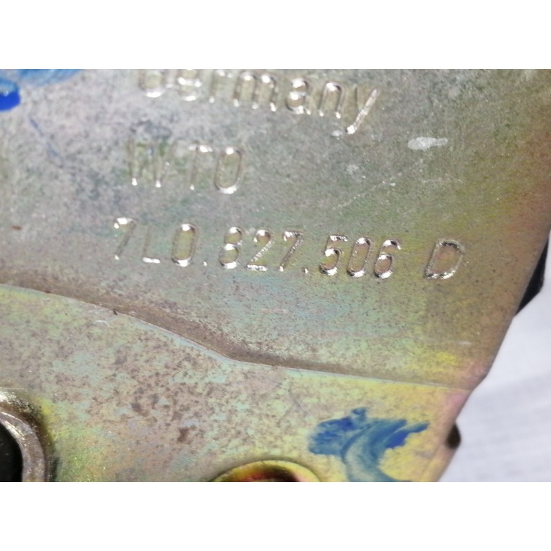 Recambio de cerradura maletero / porton para volkswagen touareg (7l6) r50 referencia OEM IAM 7L0827506D  