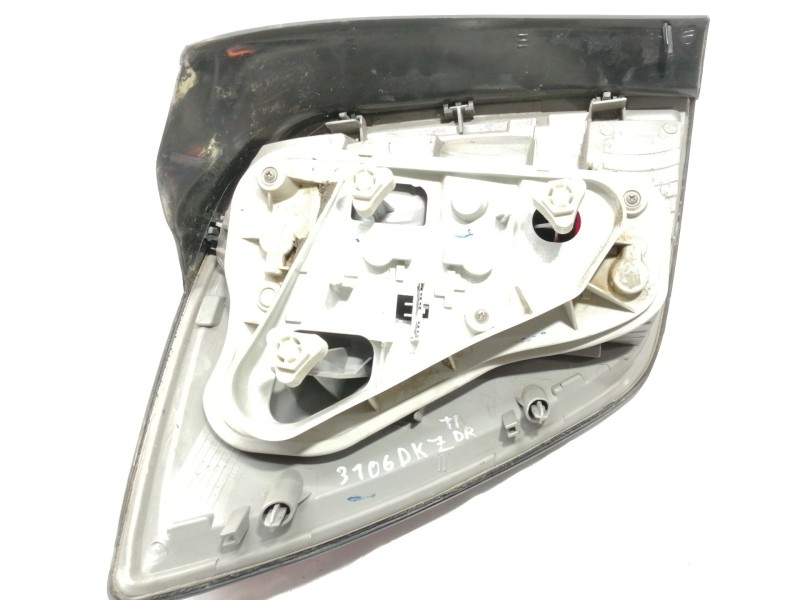 Recambio de piloto trasero derecho para opel astra h caravan elegance referencia OEM IAM   