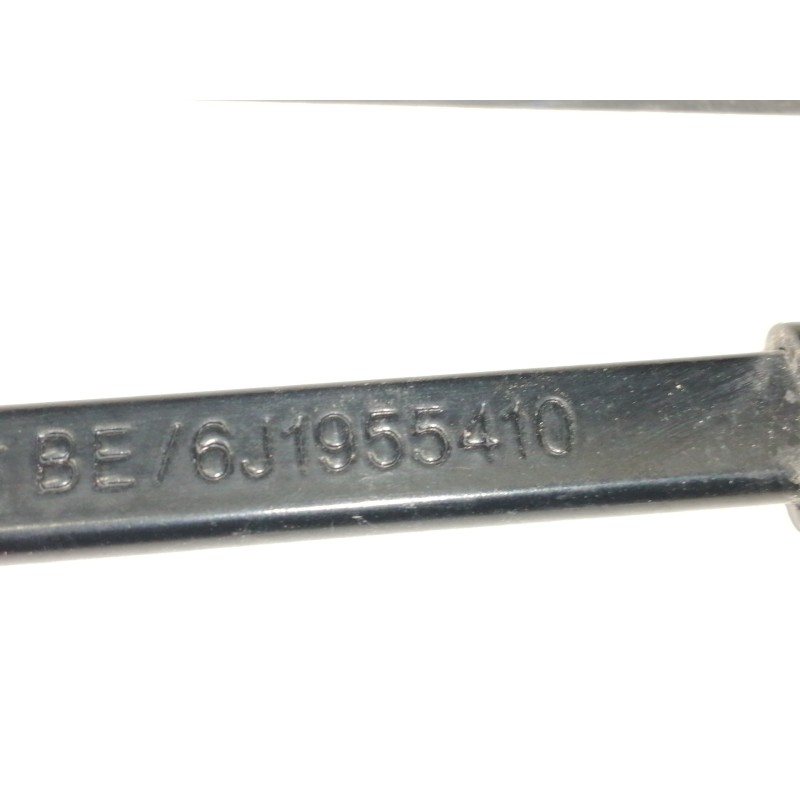 Recambio de brazo limpia delantero derecho para seat ibiza (6j5) emoción referencia OEM IAM 6J1955410  