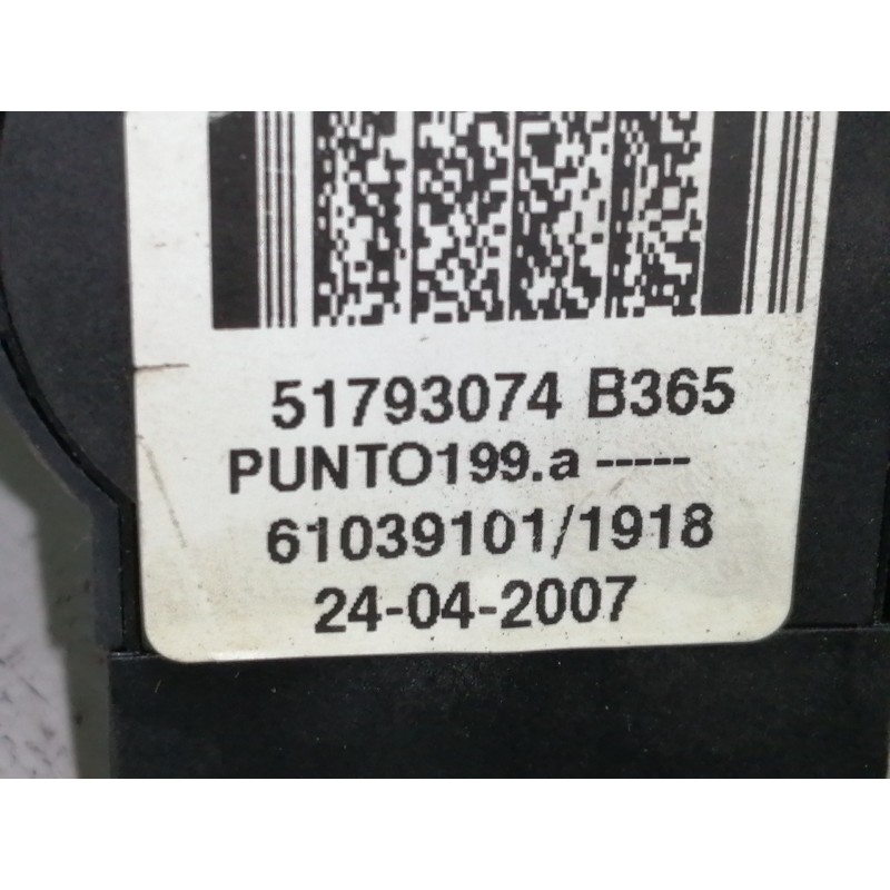 Recambio de conmutador de arranque para fiat grande punto (199) 1.3 16v jtd cat referencia OEM IAM 01098401 51793074B365 