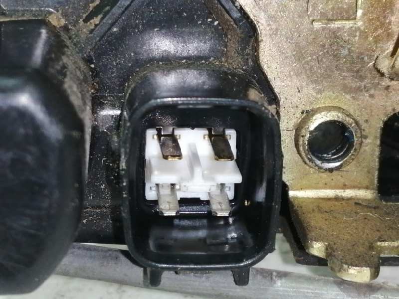 Recambio de cerradura puerta delantera izquierda para chrysler voyager (rg) 2.5 crd cat referencia OEM IAM   