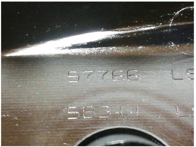 Recambio de tapa balancines para bmw serie 3 touring (e91) 318i referencia OEM IAM 57766  