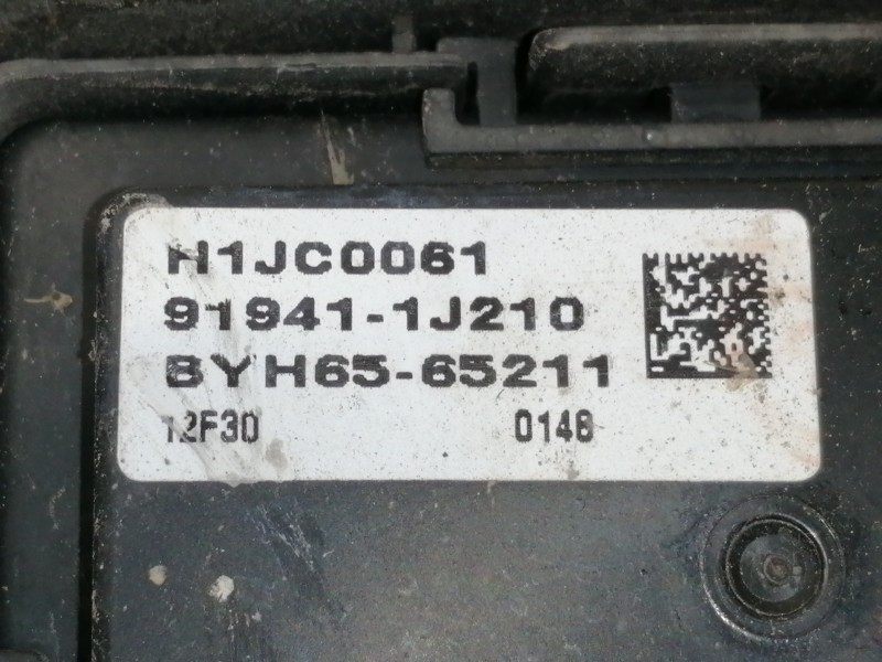 Recambio de caja reles / fusibles para hyundai i20 style referencia OEM IAM H1JCC0061 9149411J210 BYH6565211