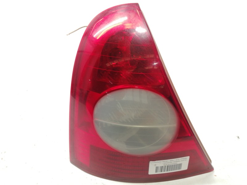 Recambio de piloto trasero izquierdo para renault clio ii fase ii (b/cb0) authentique confort referencia OEM IAM 8200071413  