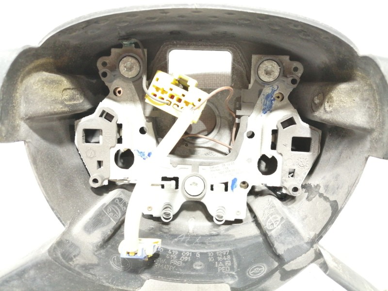 Recambio de volante para volkswagen polo (9n1) trendline referencia OEM IAM 6Q0419091G 6Q0419091G 