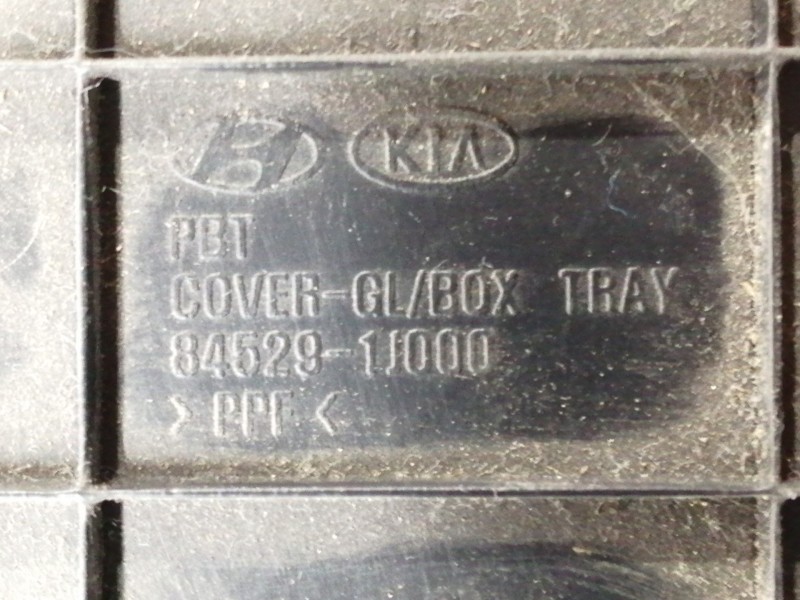 Recambio de guantera para hyundai i20 style referencia OEM IAM 845291J000 845211J000RY 