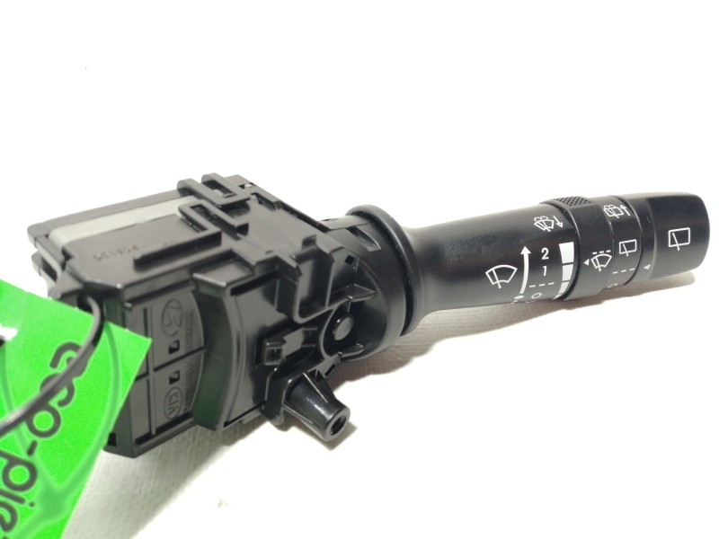 Recambio de mando limpia para hyundai i20 style referencia OEM IAM 202008910  