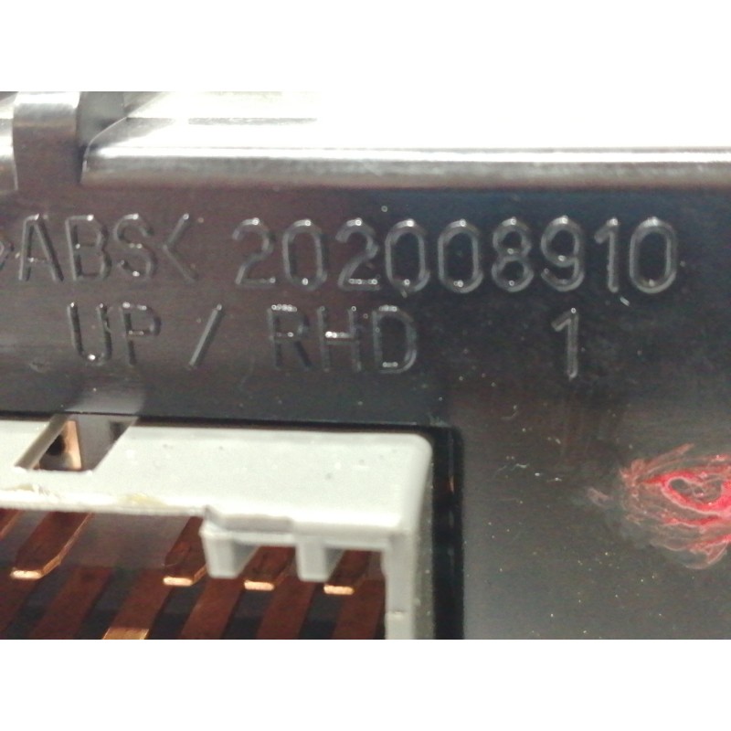 Recambio de mando limpia para hyundai i20 style referencia OEM IAM 202008910  