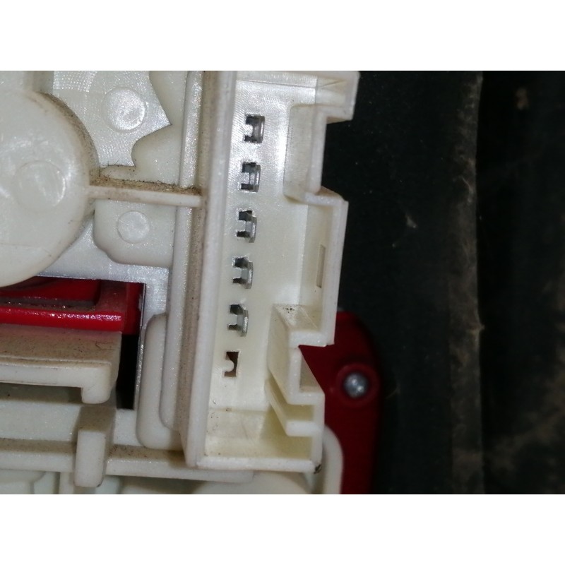 Recambio de piloto trasero derecho para bmw serie 3 touring (e91) 318i referencia OEM IAM 7160062  