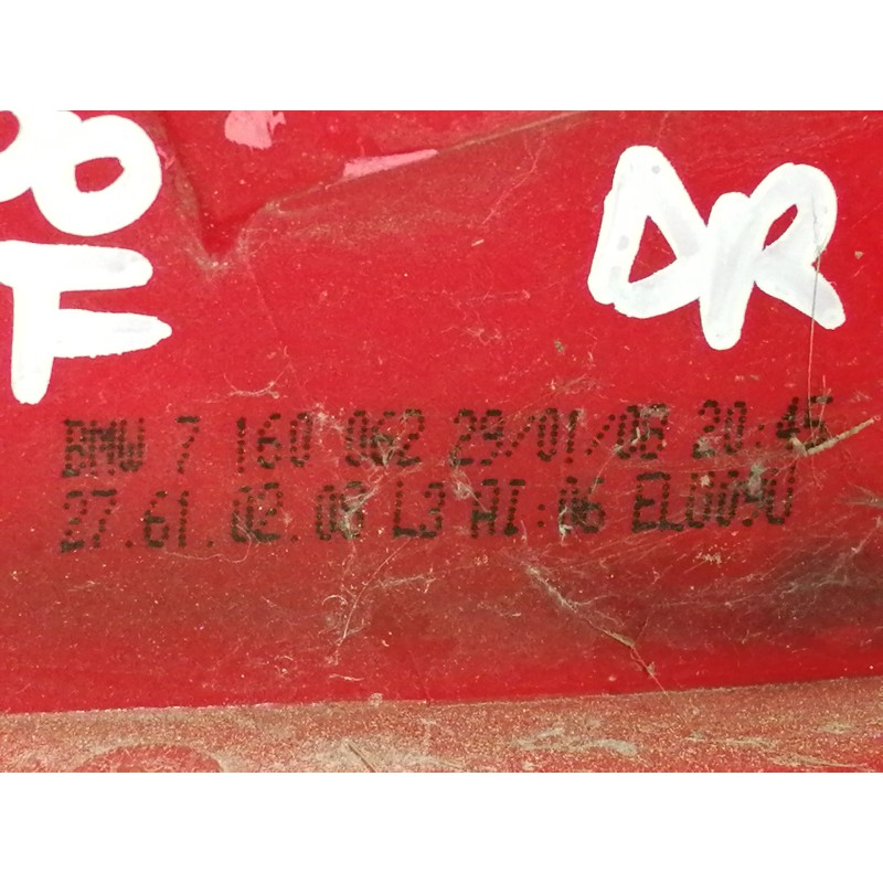 Recambio de piloto trasero derecho para bmw serie 3 touring (e91) 318i referencia OEM IAM 7160062  