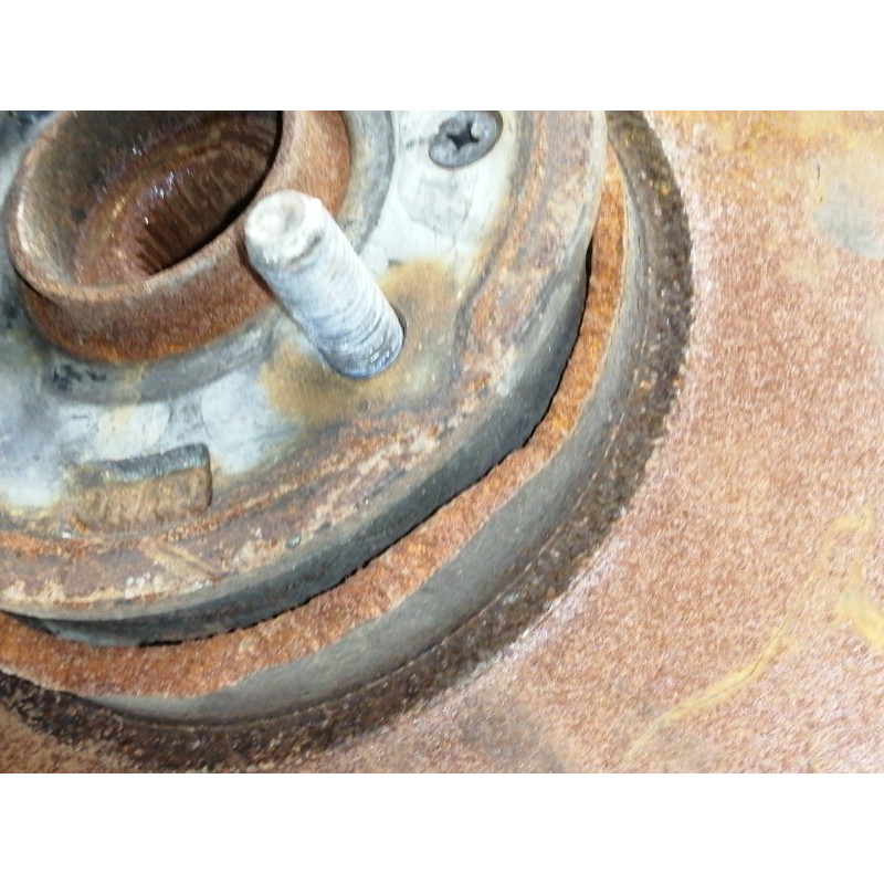 Recambio de mangueta delantera izquierda para hyundai i20 style referencia OEM IAM 12G16B254  