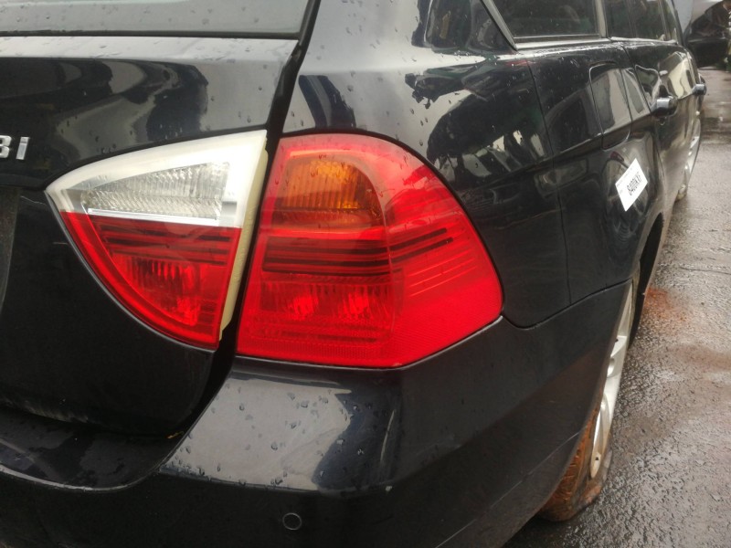 Recambio de piloto trasero derecho para bmw serie 3 touring (e91) 318i referencia OEM IAM 7160062  