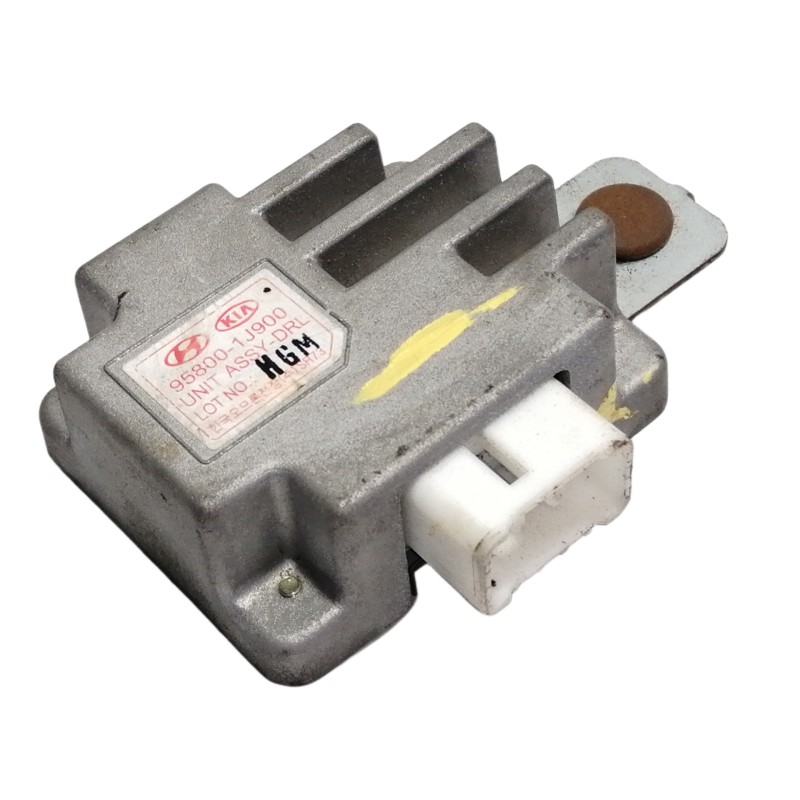 Recambio de modulo electronico para hyundai i20 style referencia OEM IAM 958001J900  