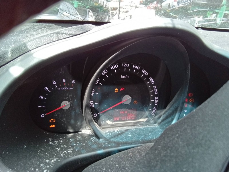 Recambio de cuadro instrumentos para kia sportage spirit 2wd referencia OEM IAM 940233U036  