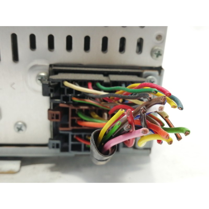 Recambio de sistema audio / radio cd para hyundai i20 style referencia OEM IAM 961211J252 EEBC606197D 8091288