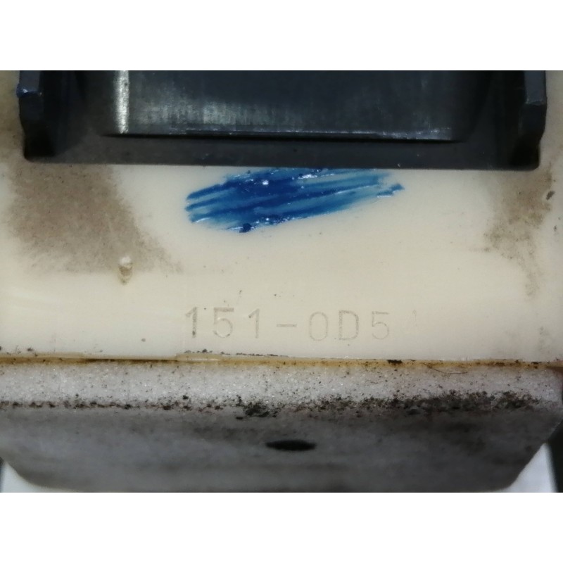 Recambio de mando elevalunas trasero derecho para toyota rav 4 funcruiser (a1) vx referencia OEM IAM 1510D5  