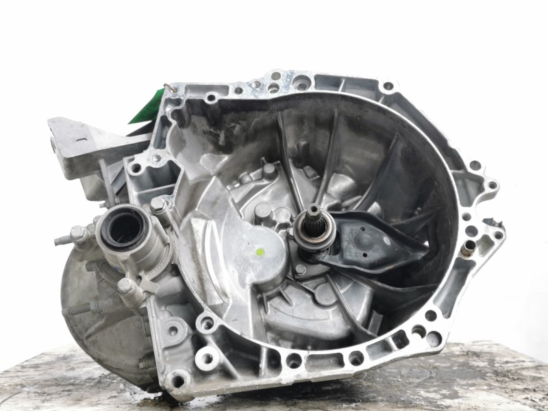 Recambio de caja cambios para citroën c4 lim. feel referencia OEM IAM 20ET20 8816518B 5 VELOCIDADES